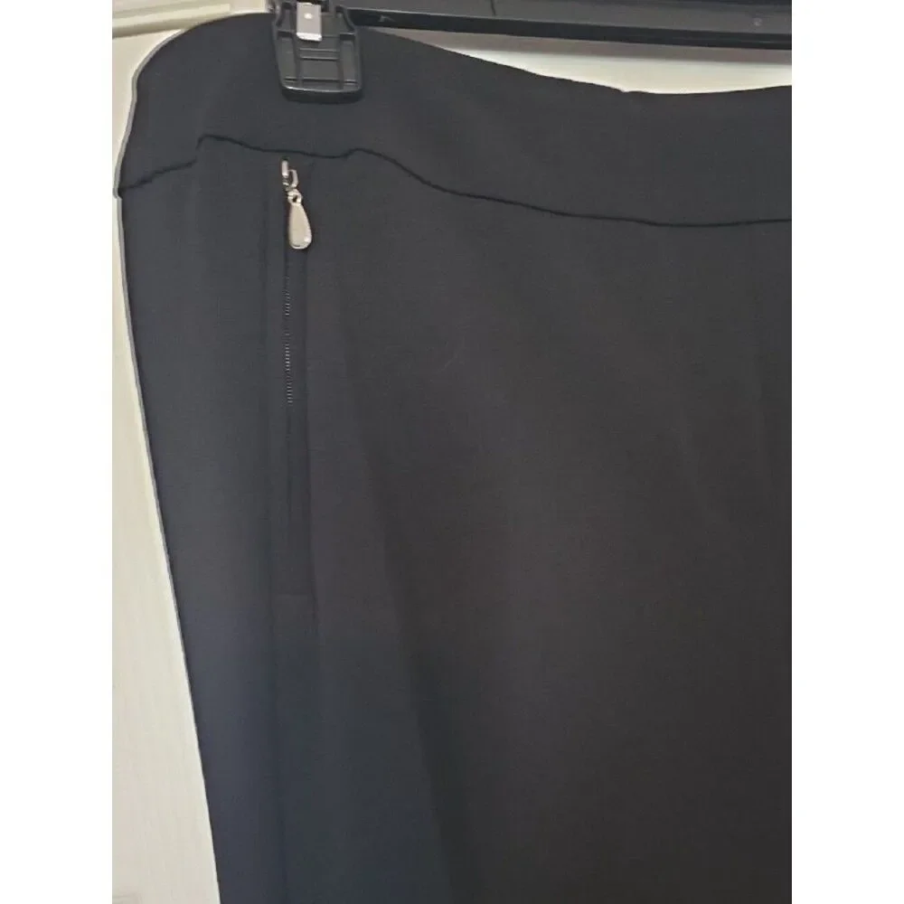 Soho Black Skinny Ponte Pants with Zip Accent